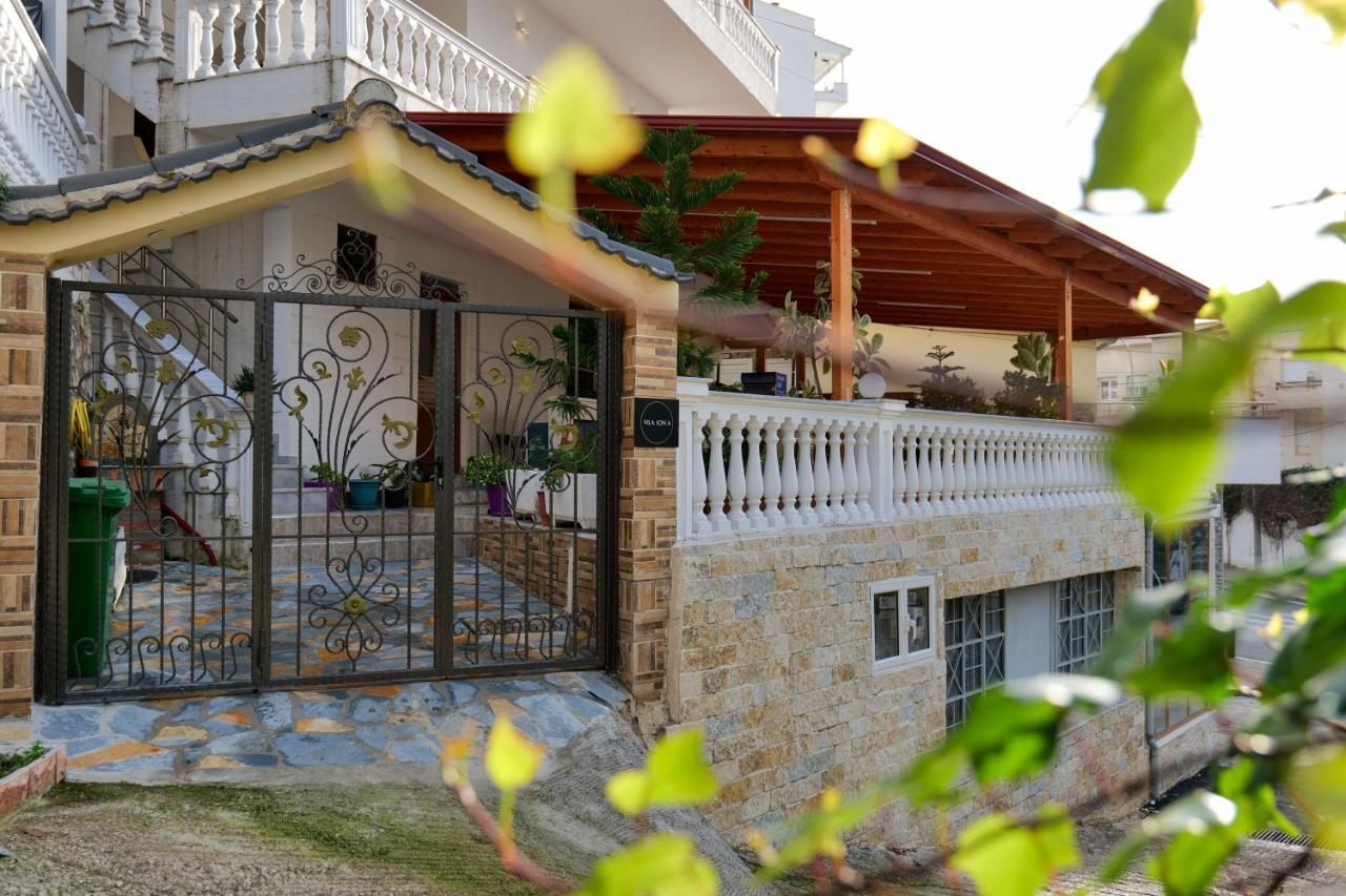 Vila Jon'A Sarandë Exteriör bild